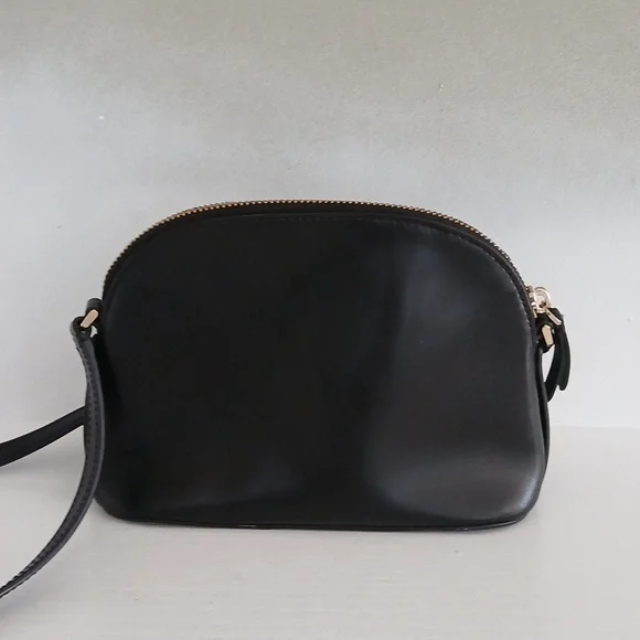 Kate Spade Black Leather Dome Crossbody - Picture 2 of 6